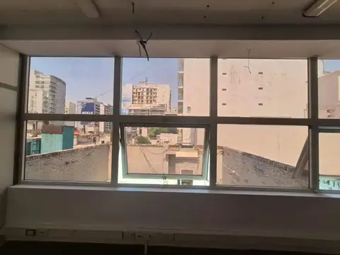 Oficina en Alquiler 18 años