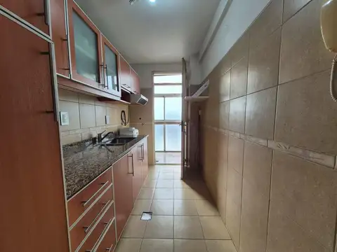 VENTA DEPARTAMENTO 3 AMBIENTES EN CIUDADELA.