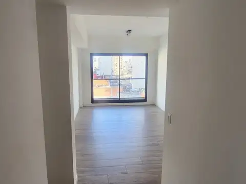 Departamento en Alquiler en Monserrat, $ 570.000