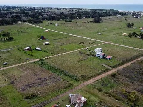 Terreno en Venta en Miramar, USD 8.800