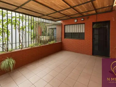 Dúplex en venta c/ cochera en San Miguel