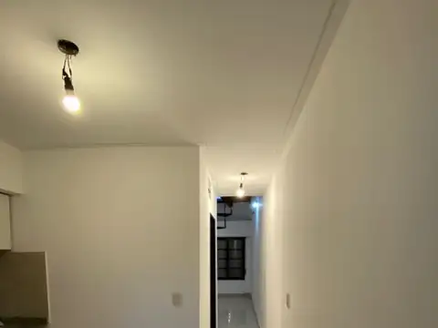 Casa 2 ambientes con 1 baño