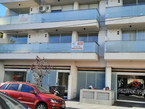 Departamento en Alquiler en Villa Ballester, $ 600.000