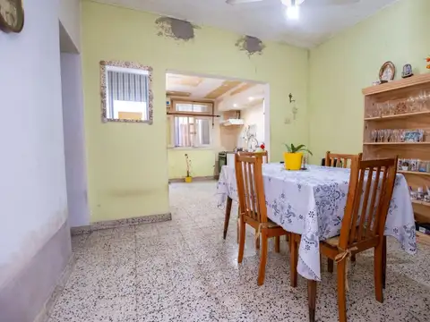 Casa en Venta con 1 cochera