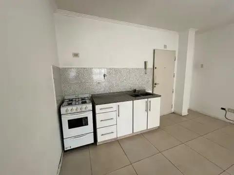 Departamento en Alquiler en Lanús Oeste, $ 450.000