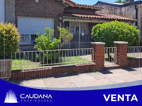 Casa en venta en Villa Luzuriaga