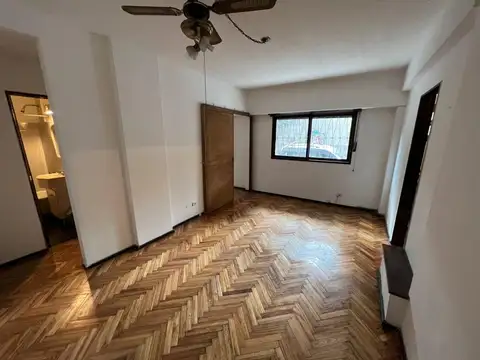 AZCUENAGA 1900, Piso pb