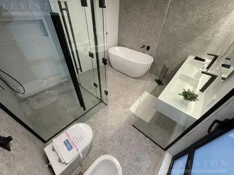 Departamento 5 ambientes con 4 baños