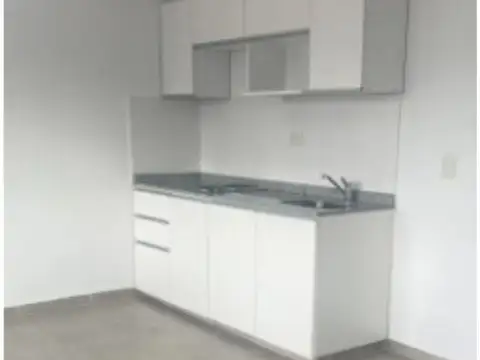 Cumacuá 400, Piso 2