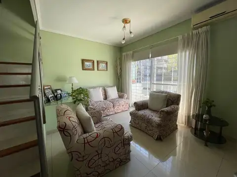 Depto Tipo Casa 4 ambientes con 1 baño