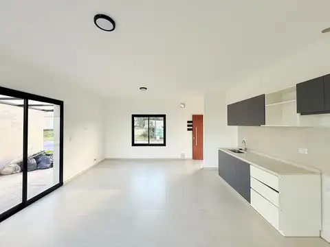 VENTA CASA 2 DORMITORIOS - ETAPA 4 DOCTA AVENIDA