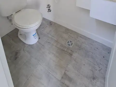 Casa en Alquiler con 1 cochera