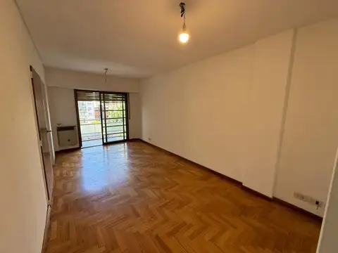 9 De Julio 100, Piso 4