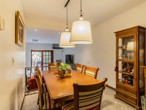 Depto Tipo Casa en Venta en Flores, USD 295.000
