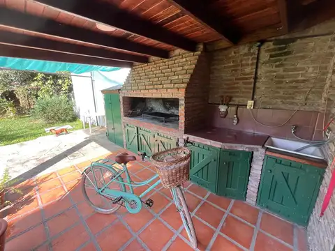 Propiedad en venta- Adolfo Saldias al 2600, Funes