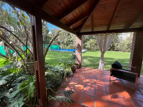 Casa en Venta en Funes, USD 220.000