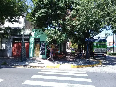 URIARTE PEDRO FRANCISCO DE 900