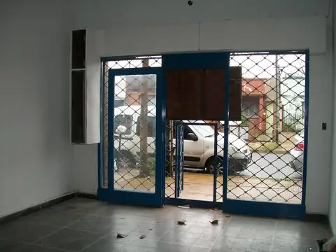 Carlos Francisco Melo 4200, Piso PB