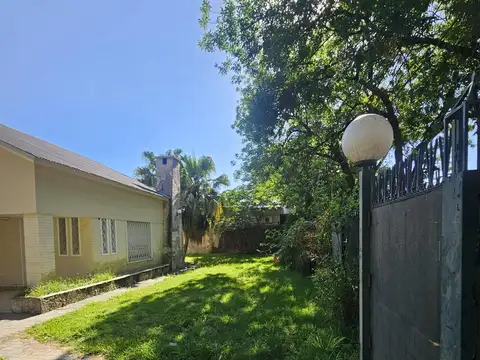 Casa en Alquiler en Granadero Baigorria, $ 2.800.000