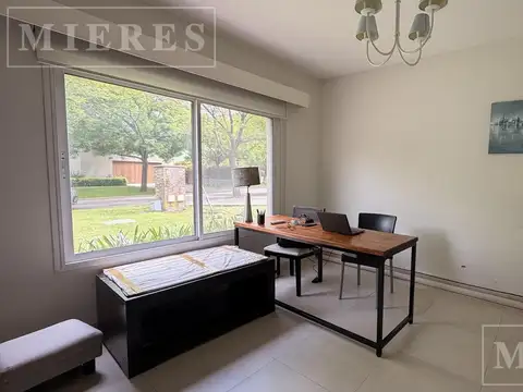 Casa 7 ambientes con 3 baños