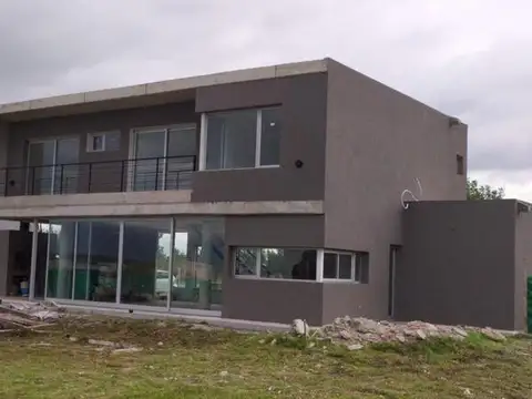 Casa en Venta en San Sebastián, USD 220.000
