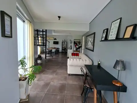 Departamento en Alquiler en Olivos Vías/Río, $ 1.950.000