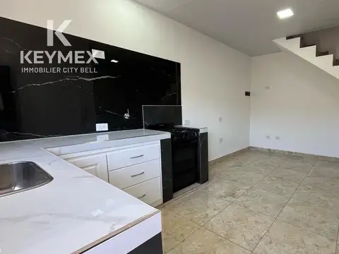 Depto Tipo Casa 3 ambientes con 1 baño