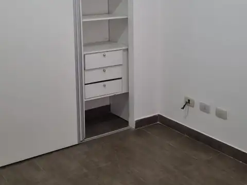 Depto Tipo Casa en Alquiler en Villa Luro, $ 750.000