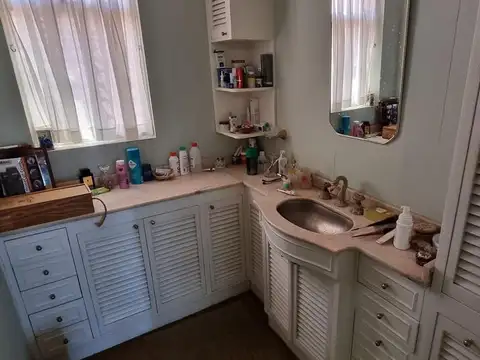 Casa en venta con pileta Villa Ballester