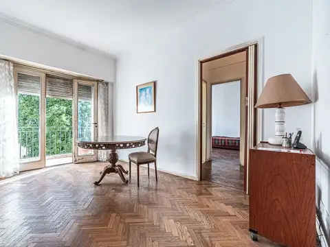 VENTA DEPTO 3 AMBIENTES CON BALCON FLORES