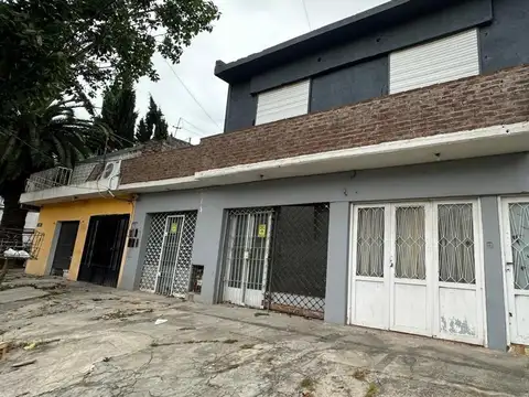 VENTA CASA 3 AMBIENTES QUILMES