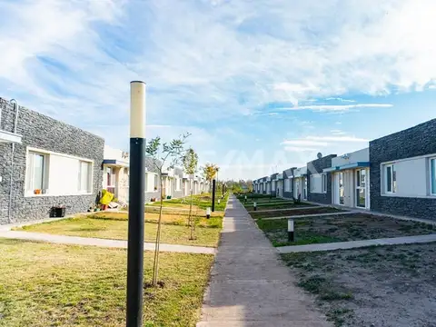 Depto Tipo Casa en Venta con 1 cocheras