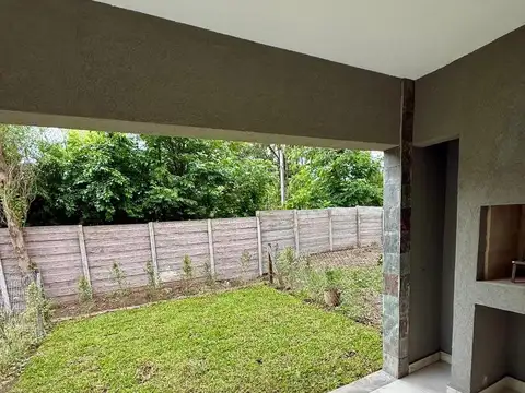 Departamento en Alquiler con 1 cocheras