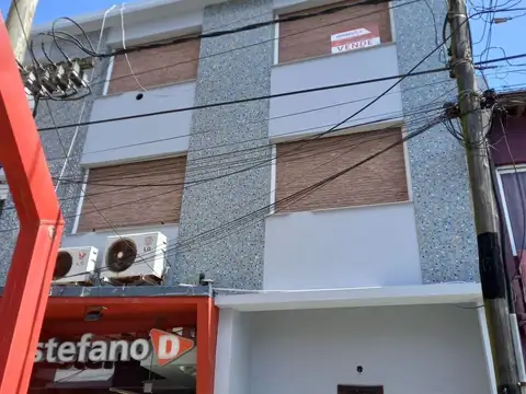 Chiozza 2800, Piso 2