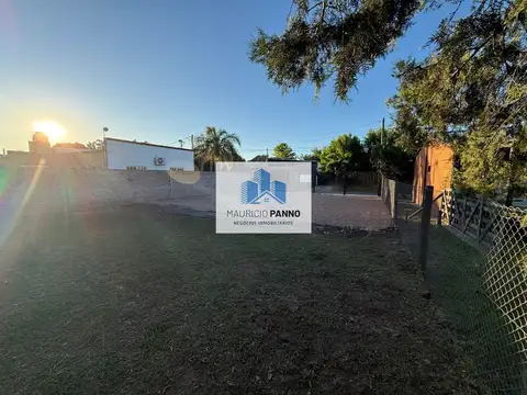 Terreno en Venta 20  mts Frente