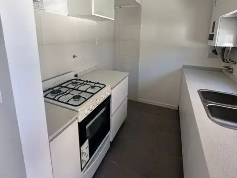 Departamento 2 amb. en alquiler en Complejo Traum con pileta y sum