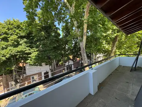 Depto Tipo Casa en Alquiler 35 años