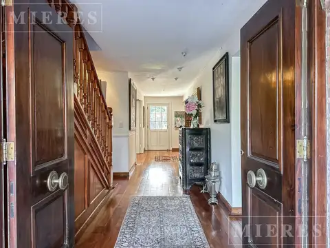 Casa en Venta de 5 dormitorios