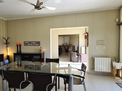 Casa en Venta al Oeste