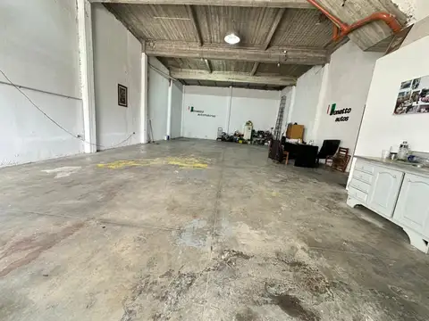 Alquiler de galpon en inmejorable ubicacion, Wilde Centro