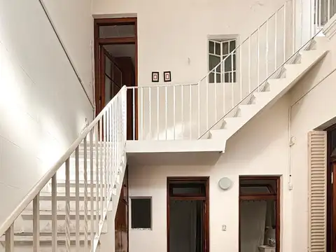 Casa 5 ambientes con 1 baño
