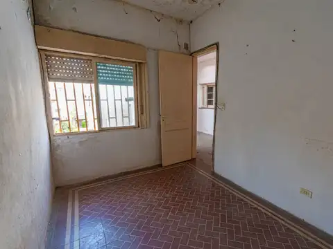 Depto Tipo Casa en Venta en Centro, USD 46.000