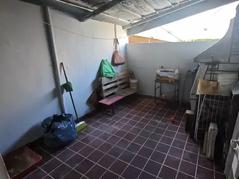 DEPARTAMENTO EN VENTA DE 3 AMBIENTES A RECICLAR
