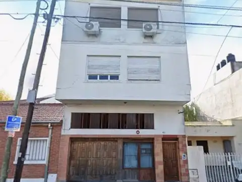 DEPARTAMENTO EN VENTA DE 3 AMBIENTES A RECICLAR