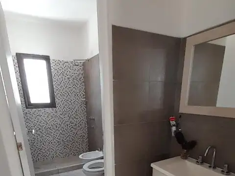 Exc.Casa 4 dorm.vta a estrenar en Vía Aurelia