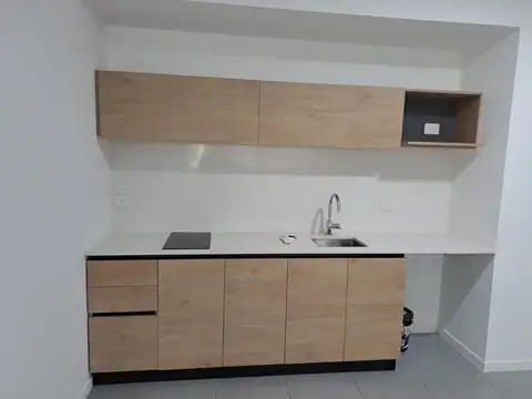 Monoambiente en edificio con Amenities  A 3 cds Av Cabildo y Subte