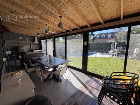 Casa 5 ambientes con 2 baños