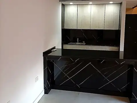 Oficina 2 ambientes con 1 baño