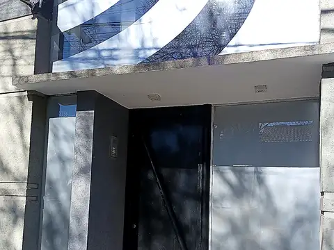 Caballito  Dos ambientes con cochera 80m2