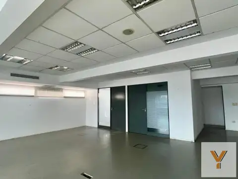 Oficina en alquiler - 2 Baños - Recoleta